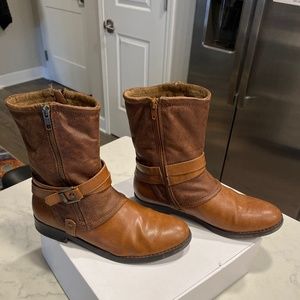 Baretraps two toned brown boots